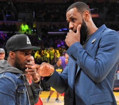 馬卡報,揭示皇家馬,德里今夏熱,皇冠娱乐,Crown,皇冠娱乐注册网址,皇冠娱乐app,皇冠娱乐官网,皇冠娱乐网站,皇冠娱乐下载